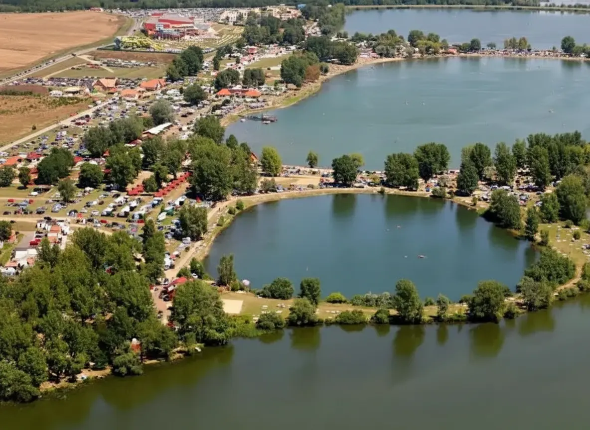 Přírodní koupaliště Nové Mlýny